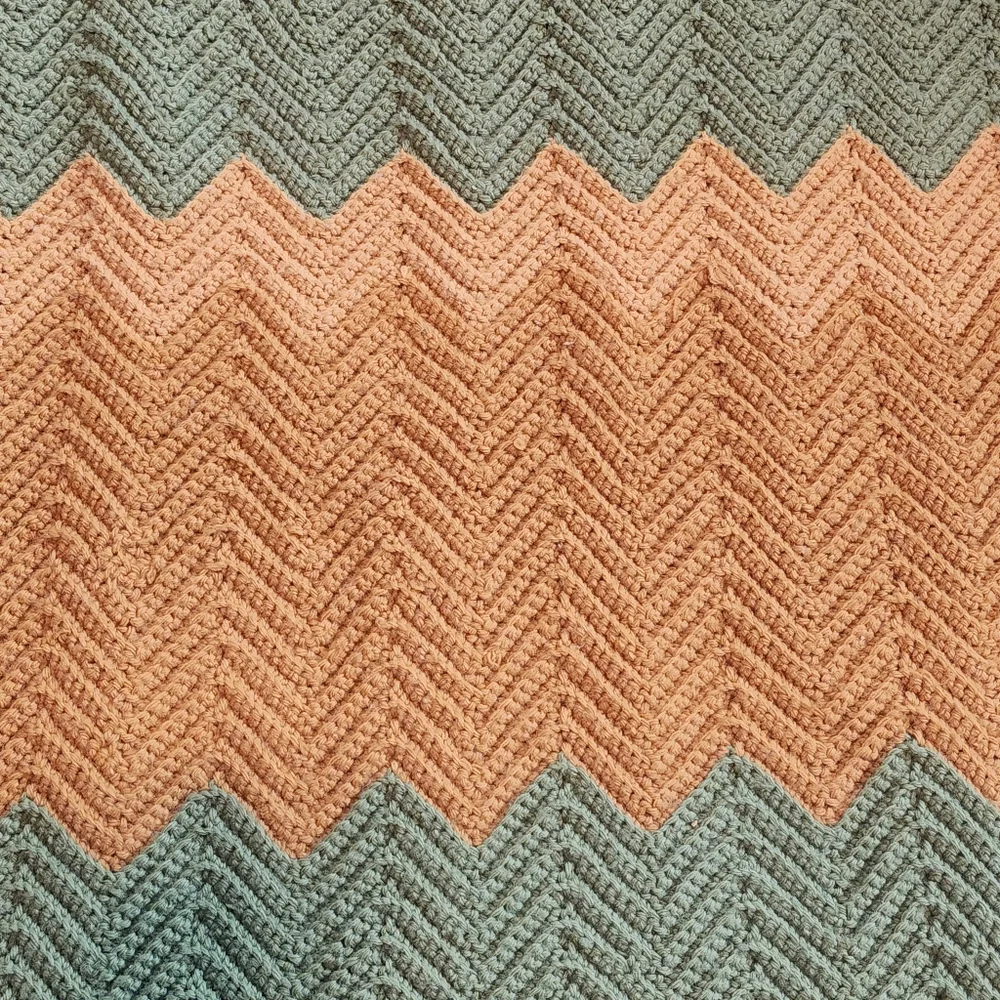 Vintage Handmade Crochet Throw Blanket Green Gold Chevron Fringe 33x43 Groovy